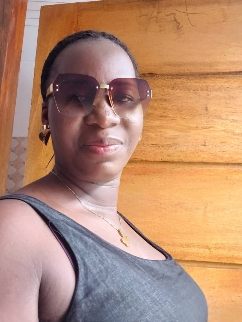 Profil candidat DAGBALASSOU ESTELLE JUDITH ESTELLE JUDITH - Caissière-Auxiliaire en Pharmacie