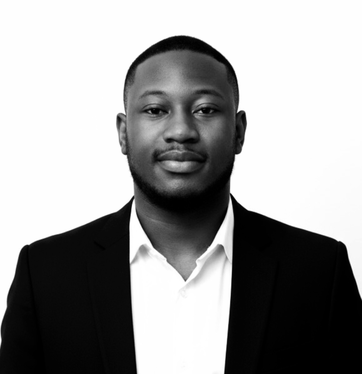 Profil candidat Niamien Yves Arnaud Lilian - Non spécifique
