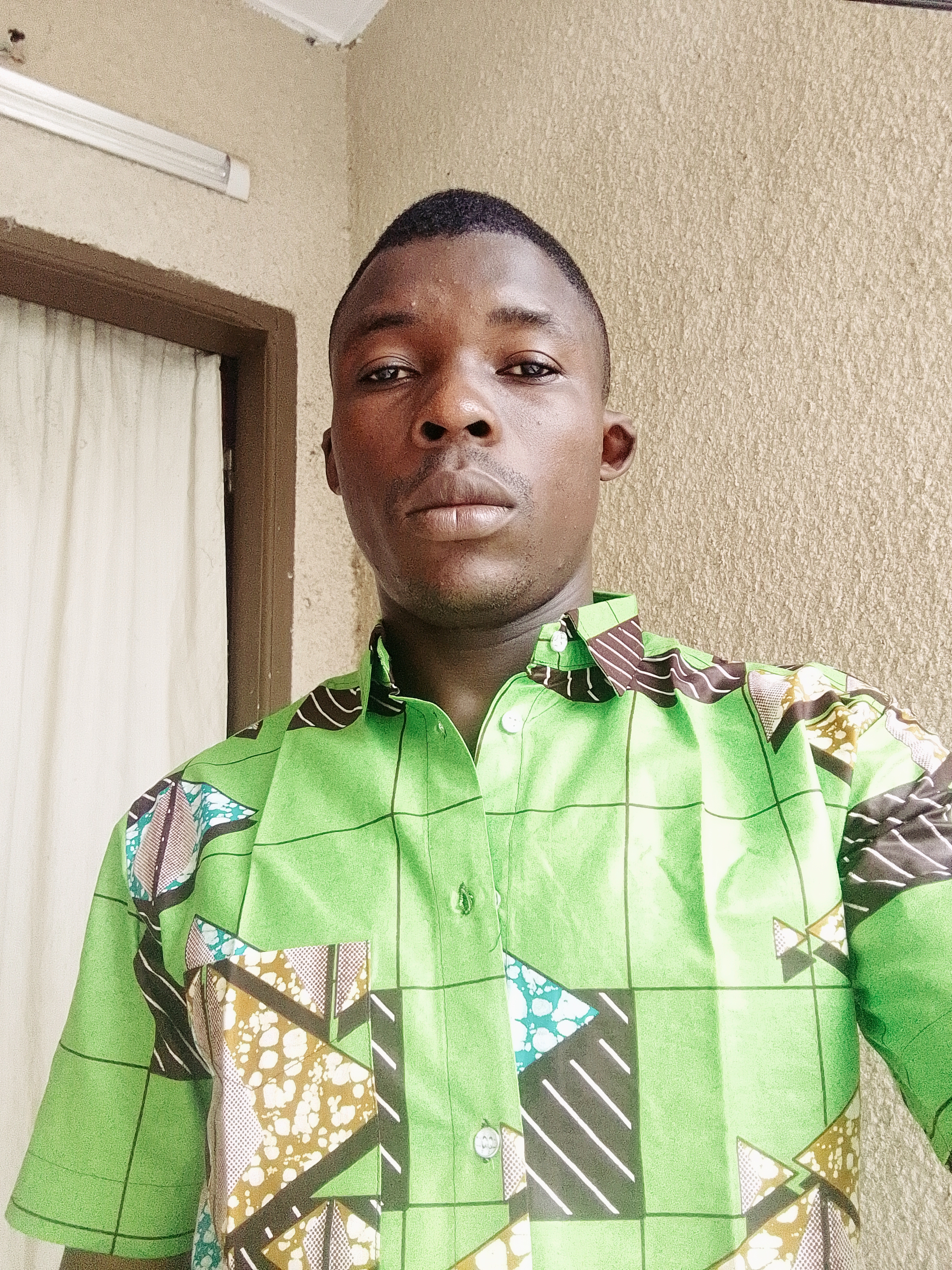 Profil candidat Brou Franck Edgard - Technicien bâtiment